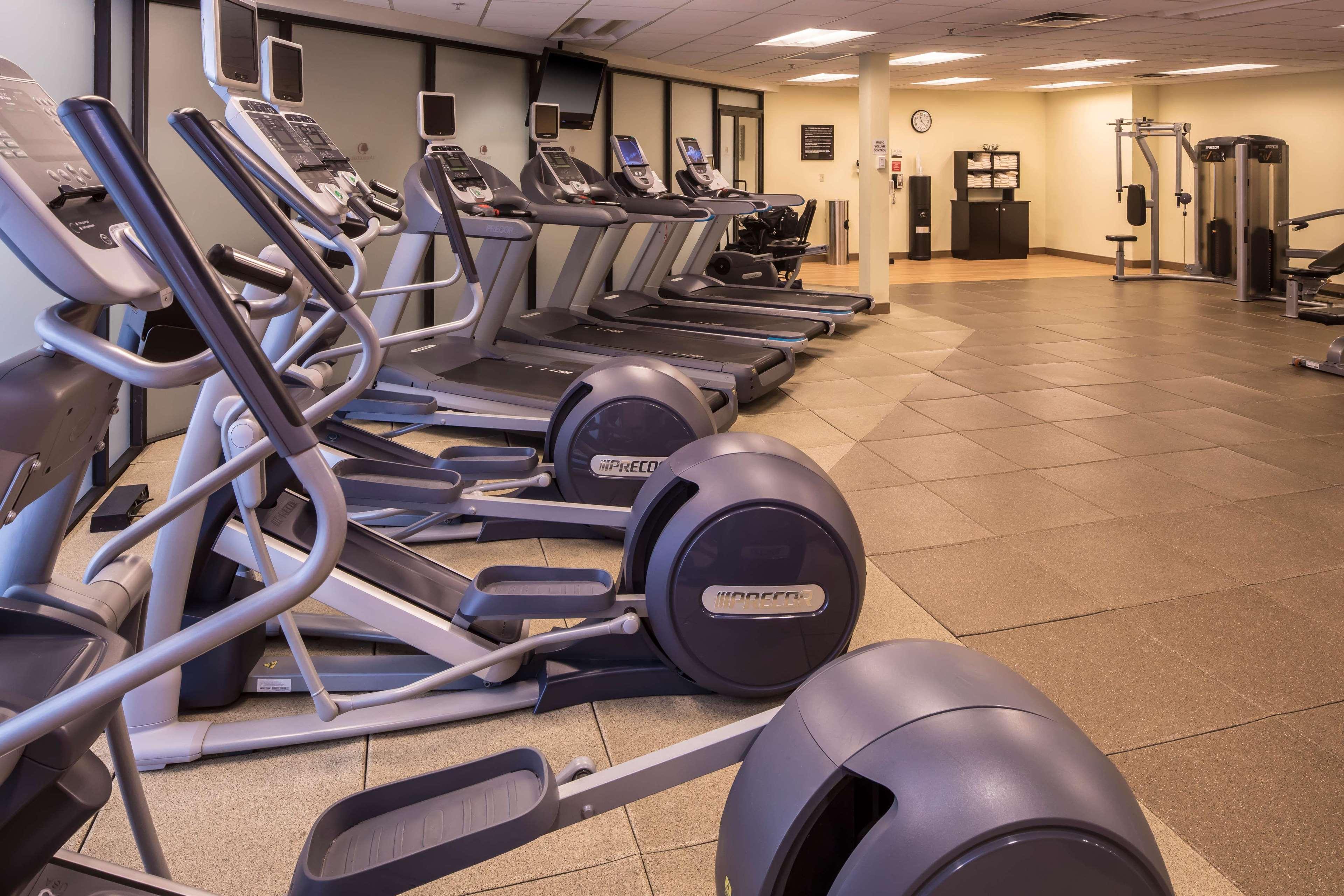Doubletree By Hilton Hotel & Suites Pittsburgh Downtown מראה חיצוני תמונה